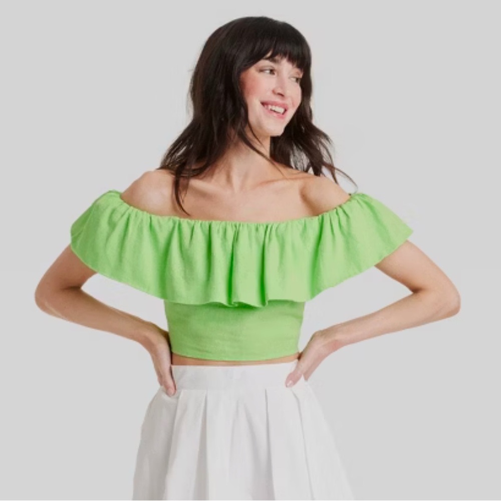 5/$25 A New Day Linen-blend Crop Top